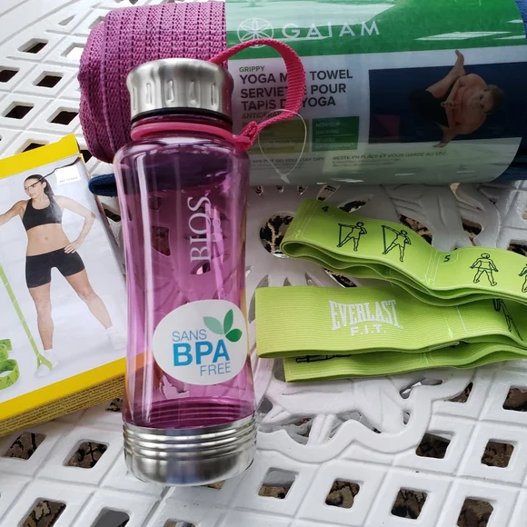 Exercise bundle. - Picture 4 of 8